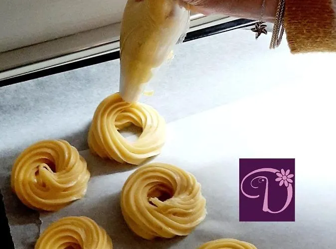 Donatella Couette-café