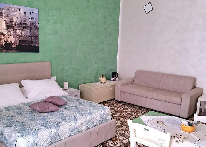 Couette-café Donatella 4*