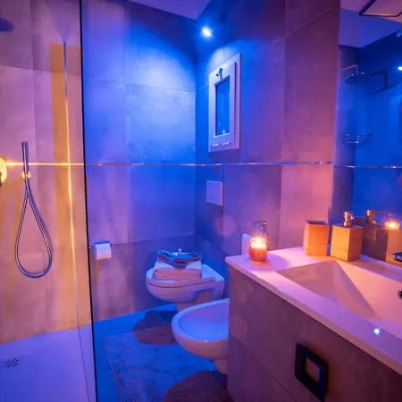 Donatella 폴리나노 아마레